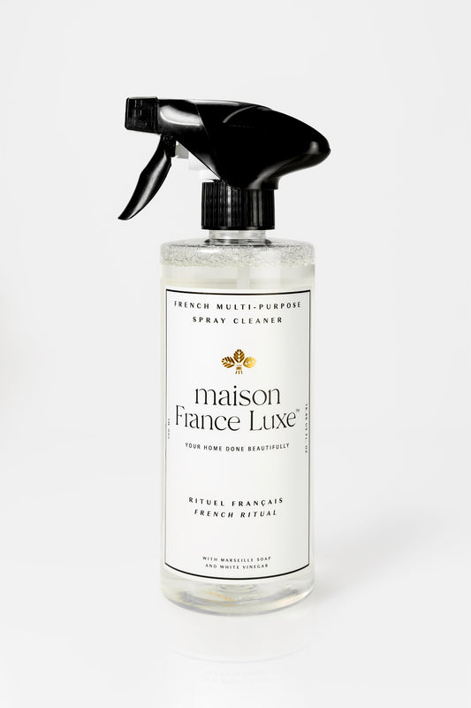 Natural unscented multi-purpose spray cleaner, made in France.